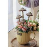 Bögrés Kalaposak-Tavaszi Asztaldísz 4